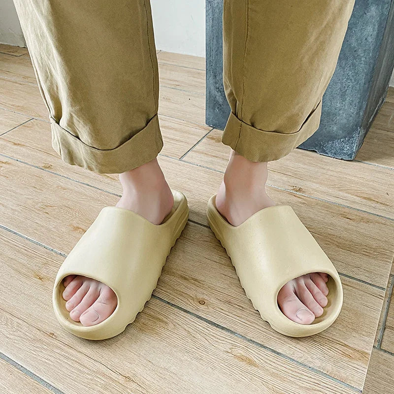 Everyday universal slides for men and woman