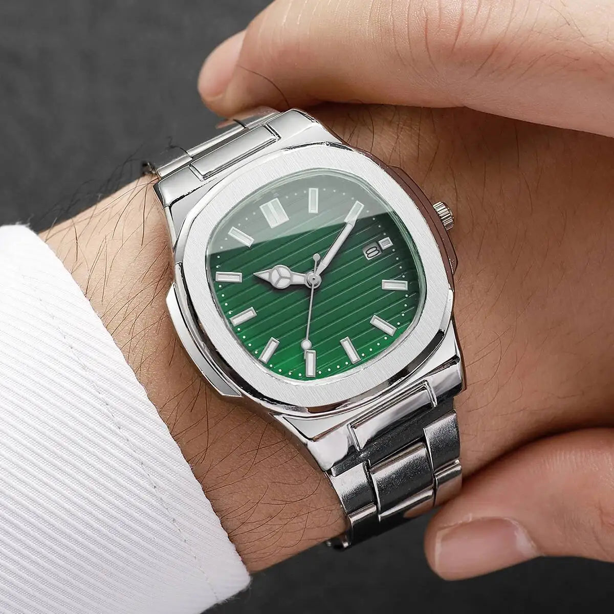Luxury Men Business Square Dial Watches Stainless Steel Strap Quartz Watch (Without Box）